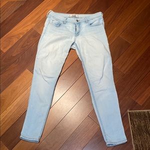 Light wash hollister jeans